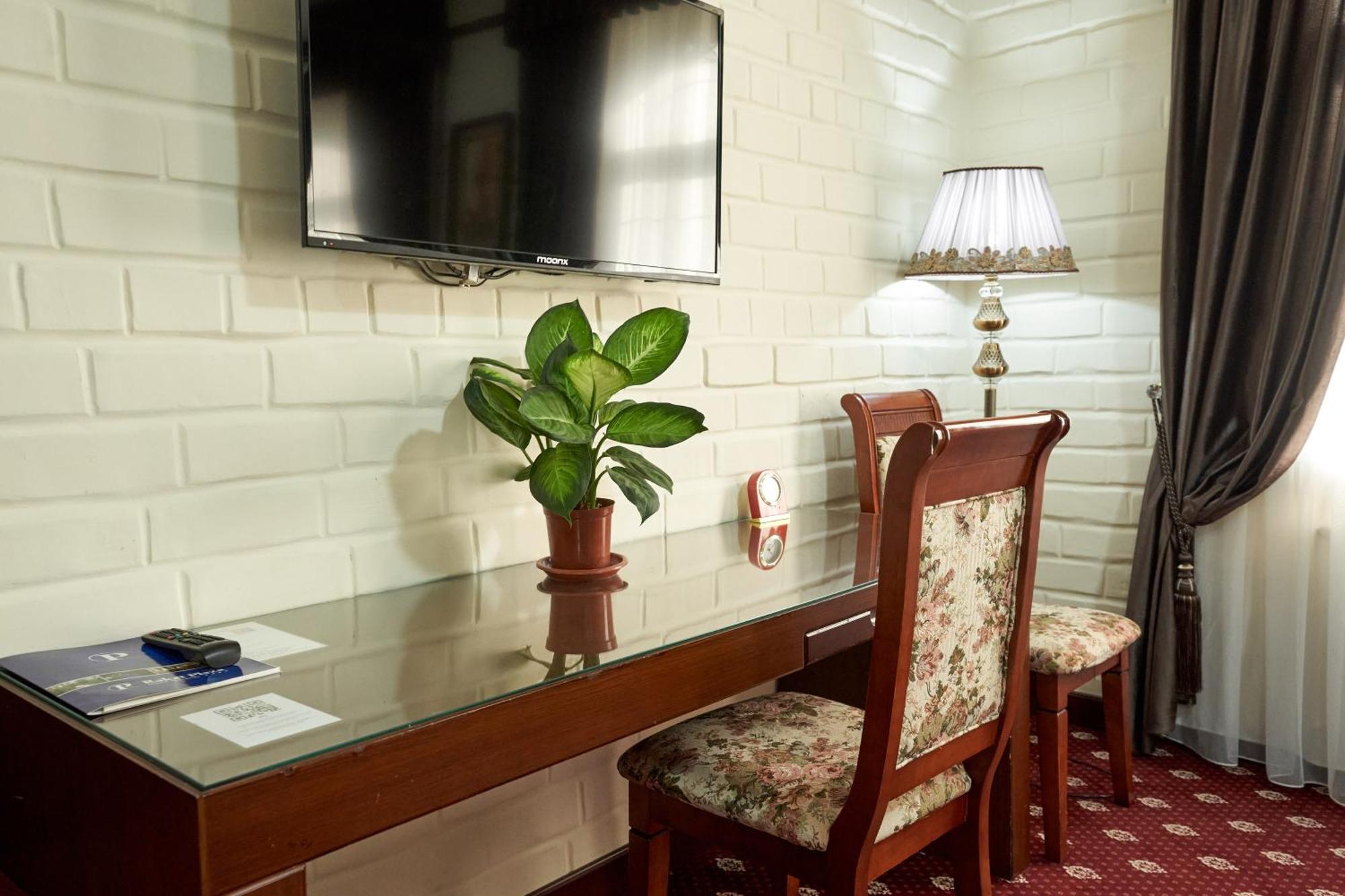 Hotel Rakat Plaza Tashkent Esterno foto