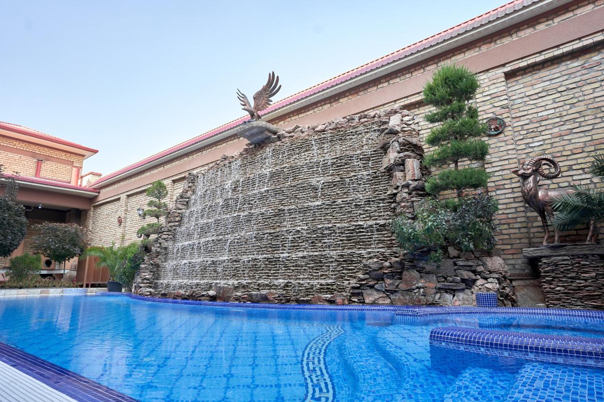 Hotel Rakat Plaza Tashkent Esterno foto
